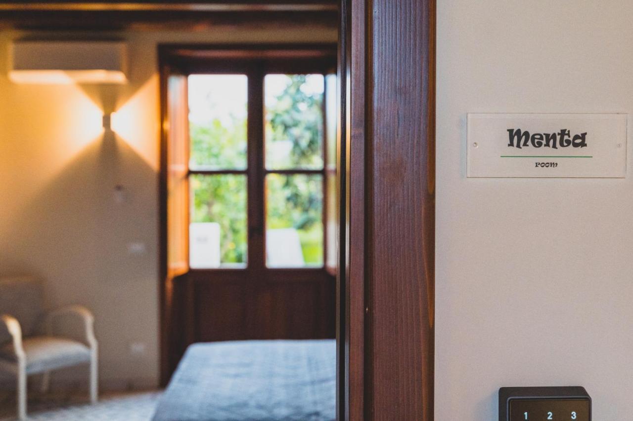 Il Limoneto Rooms Terme Vigliatore Eksteriør bilde