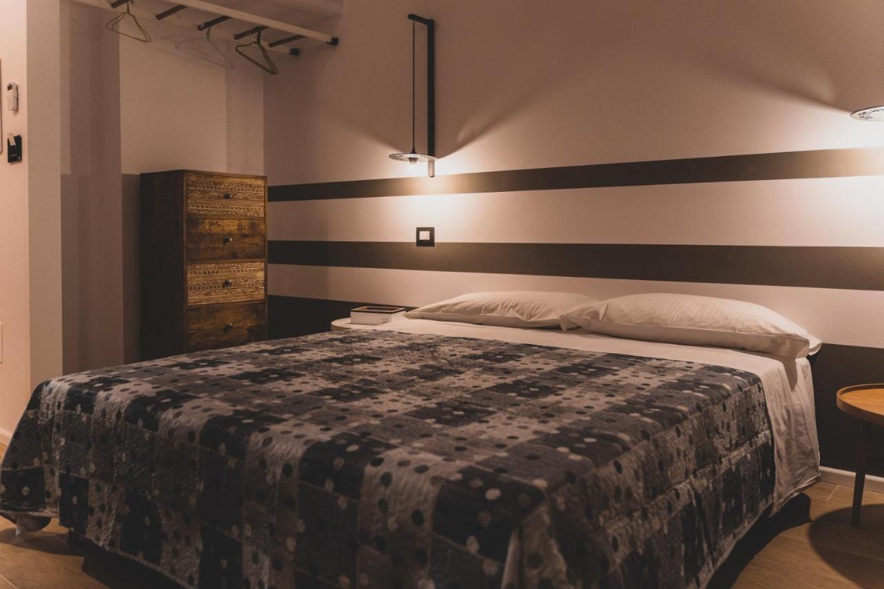 Il Limoneto Rooms Terme Vigliatore Eksteriør bilde